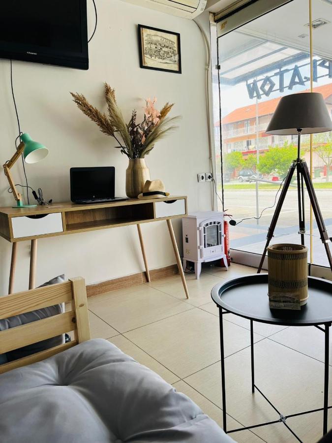 Platon Otel Neoi Poroi Dış mekan fotoğraf
